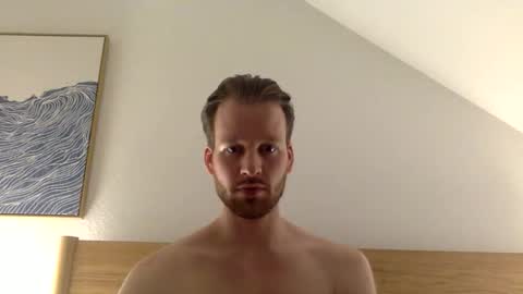 Snapshot of frozenyoga chatting on 03-12-26, 11:44 frozenyoga online show from 03-12-26, 11:44