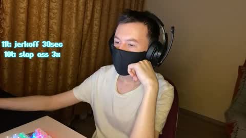 Snapshot of froztai chatting on 12-13-25, 07:53 froztai online show from 12-13-25, 07:53