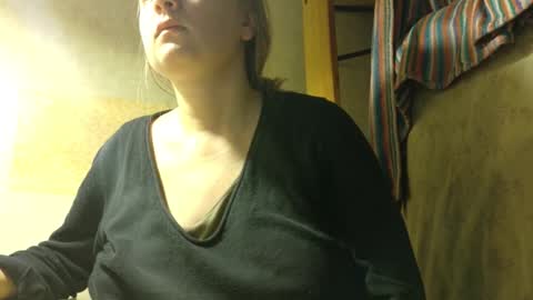 Snapshot of frumcake chatting on 01-16-26, 03:54 FrumCake online show from 01-16-26, 03:54