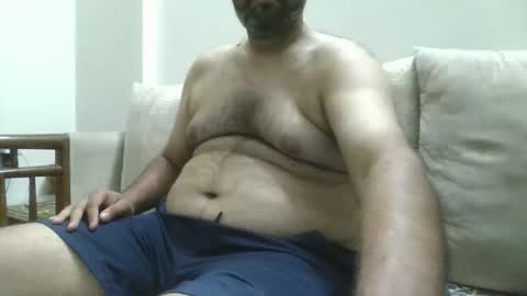 Snapshot of fruti_loops chatting on 11-21-25, 09:02 fruti loops Bull online show from 11-21-25, 09:02