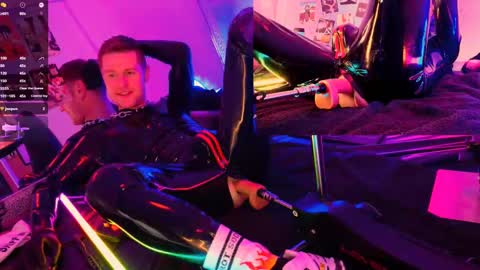 Snapshot of fuc71 chatting on 12-30-24, 07:32 fuc71 online show from 12-30-24, 07:32