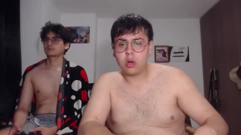 Snapshot of fuck_blow chatting on 11-20-25, 10:42 uwu online show from 11-20-25, 10:42