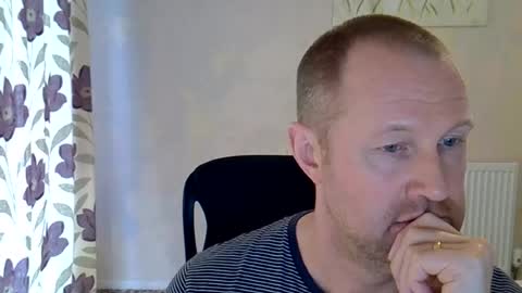 Snapshot of fuck_buddy_uk chatting on 06-20-26, 02:31 Fuck Buddy UK online show from 06-20-26, 02:31
