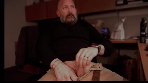 Snapshot of fuckadilf chatting on 01-23-25, 06:35 fuckadilf online show from 01-23-25, 06:35