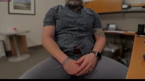 Snapshot of fuckadilf chatting on 02-18-25, 06:26 fuckadilf online show from 02-18-25, 06:26