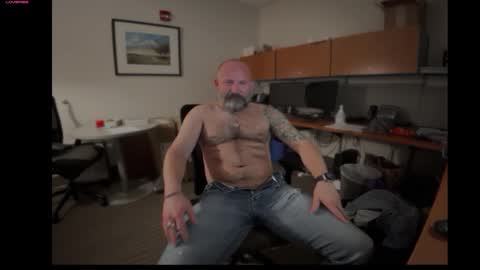 Snapshot of fuckadilf chatting on 03-06-25, 11:47 fuckadilf online show from 03-06-25, 11:47