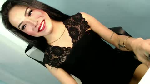 Snapshot of fuckerjenny8 chatting on 02-15-25, 05:07 sweetyJENNY online show from 02-15-25, 05:07