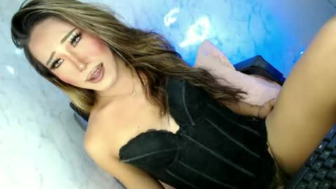 sweetyJENNY online show from 06-16-26, 05:37