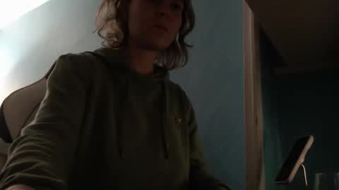 Snapshot of fuckhard4you chatting on 11-18-25, 10:03 La online show from 11-18-25, 10:03