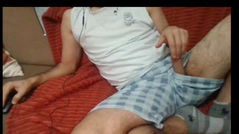 Snapshot of fuckistanbul chatting on 11-23-25, 08:41 Bruchus online show from 11-23-25, 08:41