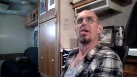 Snapshot of fuckmehard221187 chatting on 12-15-24, 12:18 me online show from 12-15-24, 12:18