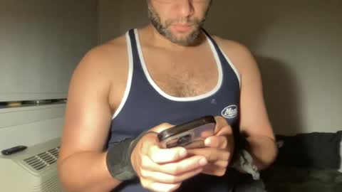 Snapshot of fuckyeahcoach chatting on 07-06-26, 07:27 Muscle Bear Jock in Training online show from 07-06-26, 07:27