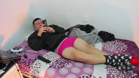 Snapshot of fuckynations chatting on 01-04-25, 02:04 Fuckdirtymen online show from 01-04-25, 02:04