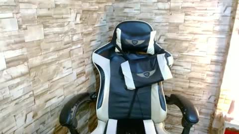 Japanese x Filipina online show from 02-28-25, 06:21