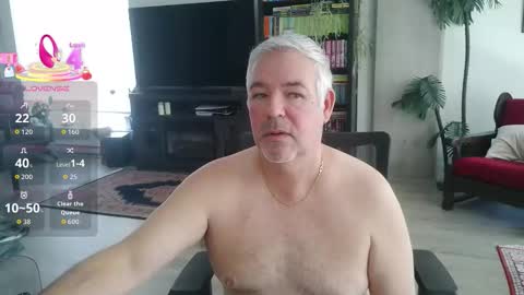 Snapshot of fullastars chatting on 02-13-26, 02:35 fullastars online show from 02-13-26, 02:35