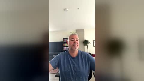 fullastars online show from 06-15-26, 01:57