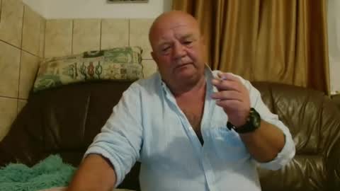 fullballs6 online show from 09-10-25, 02:11