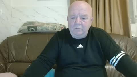 fullballs6 online show from 01-17-26, 02:49