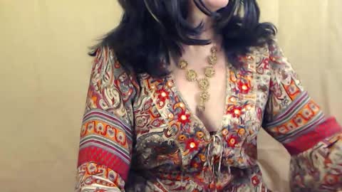 Snapshot of fun4tips chatting on 02-25-25, 02:44 Fun4Tips online show from 02-25-25, 02:44