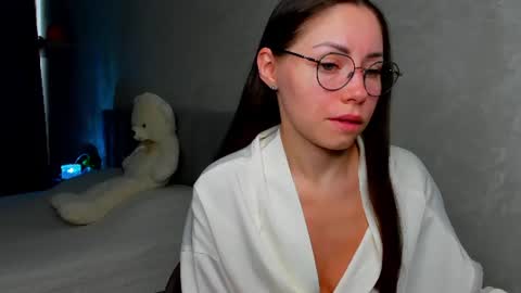Snapshot of fun__nd__bun chatting on 06-24-26, 01:15 fun__nd__bun online show from 06-24-26, 01:15