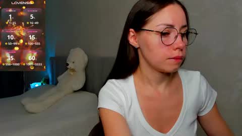 Snapshot of fun__nd__bun chatting on 07-20-26, 02:37 fun__nd__bun online show from 07-20-26, 02:37