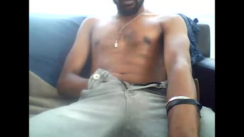 Snapshot of funandgames199350 chatting on 12-15-25, 01:15 funandgames199350 online show from 12-15-25, 01:15