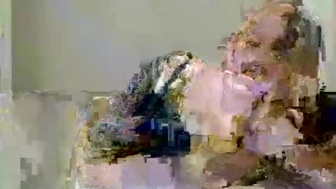 Snapshot of funchickxxx chatting on 06-10-26, 04:23 funchickxxx online show from 06-10-26, 04:23