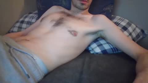 Snapshot of fundude1993 chatting on 12-26-24, 05:40 fundude1993 online show from 12-26-24, 05:40