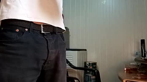 Italian men online show from 03-09-25, 08:18