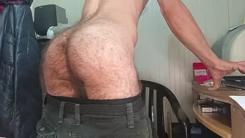 Italian men online show from 07-25-26, 08:23