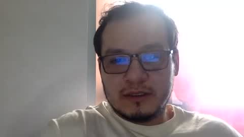 Snapshot of funnyboys18 chatting on 03-06-26, 06:59 Zanty online show from 03-06-26, 06:59