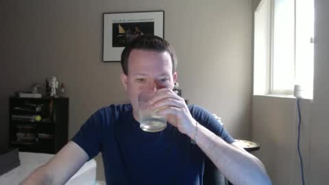 Snapshot of funplaytimesayhello chatting on 01-01-25, 10:13 Hello online show from 01-01-25, 10:13