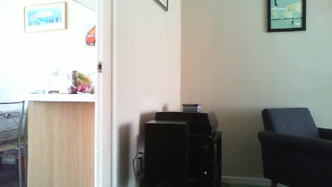 Snapshot of funslimguy chatting on 04-27-26, 01:20 Funslimguy online show from 04-27-26, 01:20