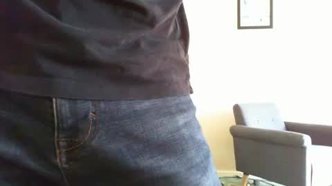 Snapshot of funslimguy chatting on 05-18-26, 03:29 Funslimguy online show from 05-18-26, 03:29