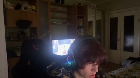 Edward online show from 10-03-25, 10:18