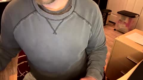 Snapshot of furryhugs69 chatting on 12-10-24, 01:22 Erich online show from 12-10-24, 01:22