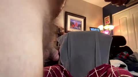 Snapshot of furryhugs69 chatting on 10-23-25, 11:42 Erich online show from 10-23-25, 11:42