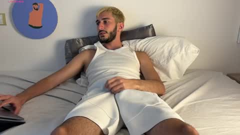 Snapshot of futa_fun chatting on 05-29-26, 05:11 Futa online show from 05-29-26, 05:11