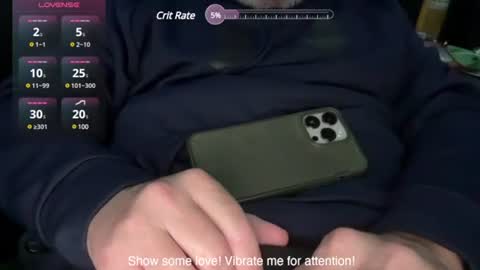 Futuro Marido online show from 12-15-24, 06:40