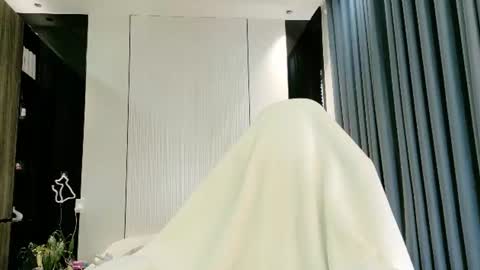Fuyomi online show from 07-04-26, 03:56