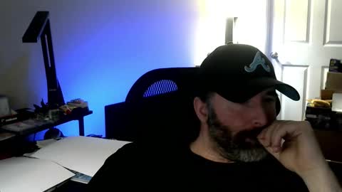 Snapshot of fuzz69_ chatting on 12-04-25, 09:01 fuzz69_ online show from 12-04-25, 09:01