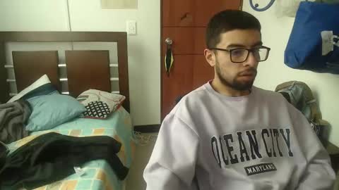 andrew online show from 10-21-25, 04:19