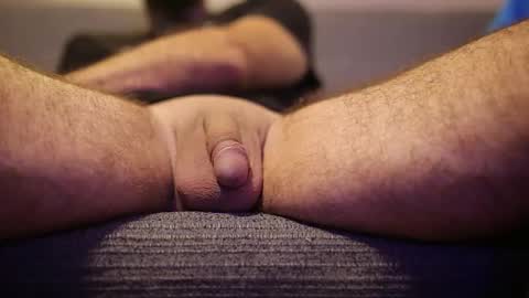 Snapshot of fvckinginfamouz chatting on 11-20-25, 06:40 The Chillest Daddy online show from 11-20-25, 06:40