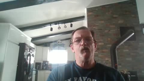 Snapshot of fxson8 chatting on 03-02-25, 06:30 fxson8 online show from 03-02-25, 06:30