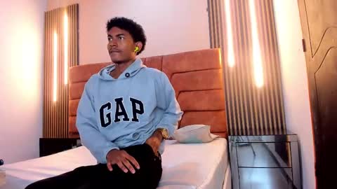 fykmor online show from 10-22-25, 04:02