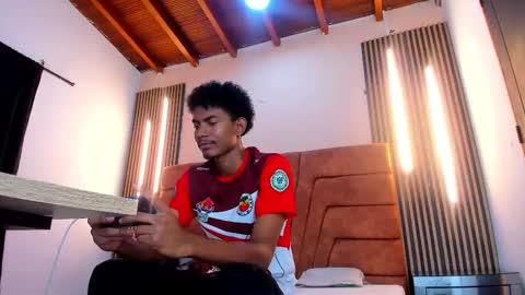 fykmor online show from 10-27-25, 04:27