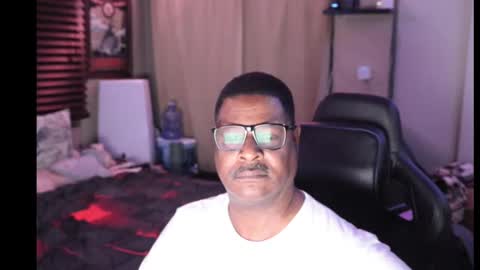 seldom seen online show from 01-08-25, 04:44