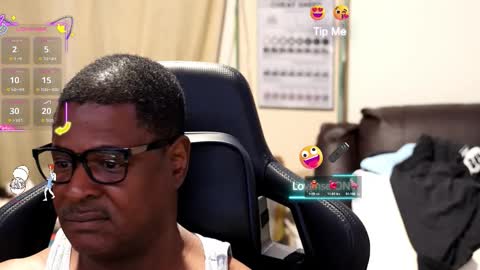 seldom seen online show from 10-19-25, 01:39