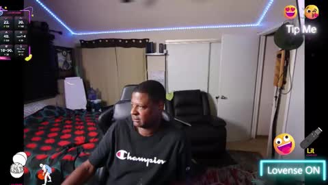 seldom seen online show from 11-17-25, 01:33