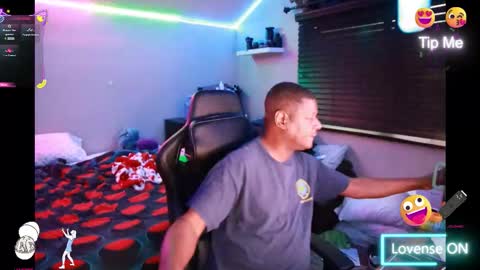 seldom seen online show from 12-22-25, 01:02